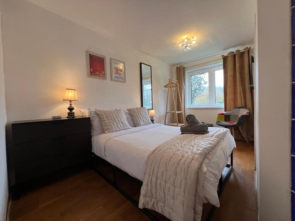 Great 2 Bedrooms Apartment 15 Mins From The Centre Лондон Екстер'єр фото