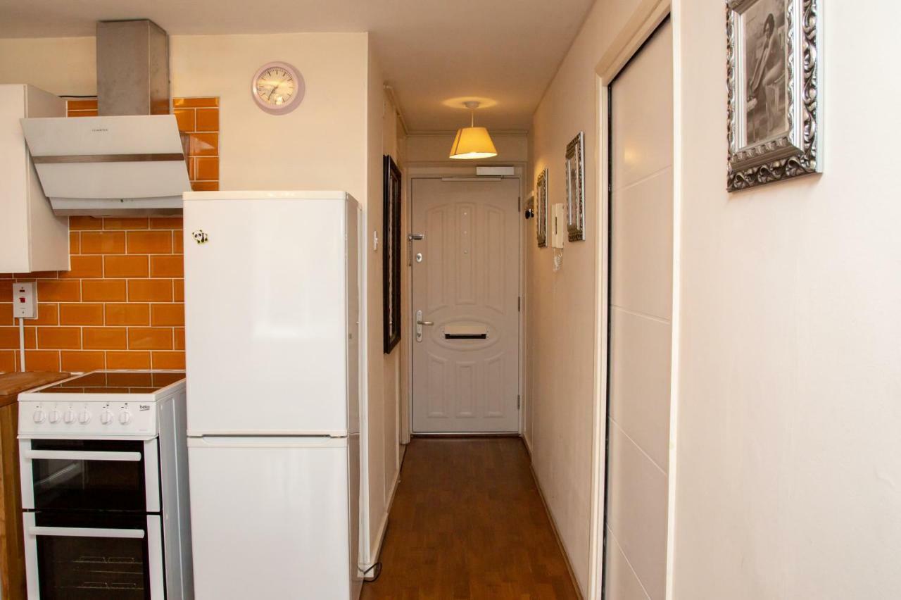 Great 2 Bedrooms Apartment 15 Mins From The Centre Лондон Екстер'єр фото